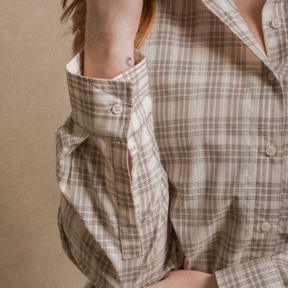 Neuflora Alderwood Plaid Buttondown - Picture 2 of 11